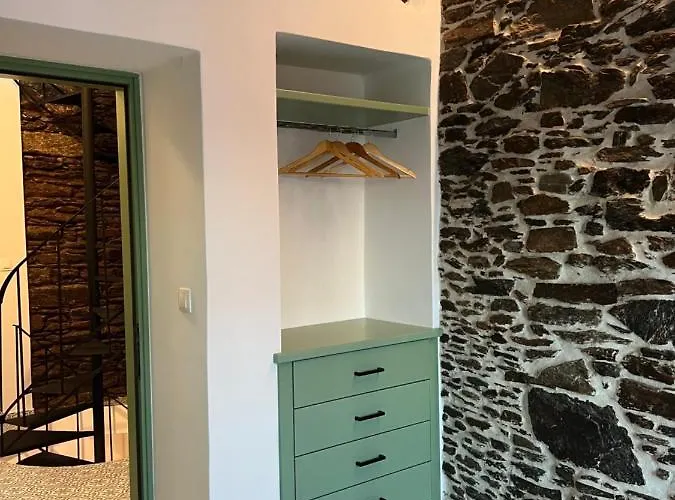 La Casa 아파트 에르무폴리